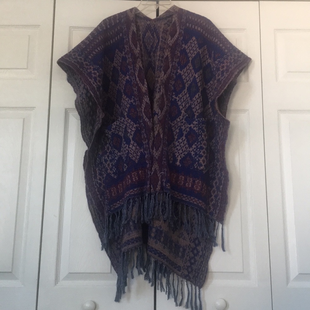 Lucky Brand Printed Woven Shawl
